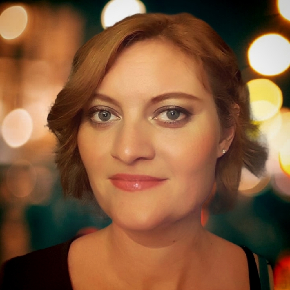 Meet your Posher, Julie